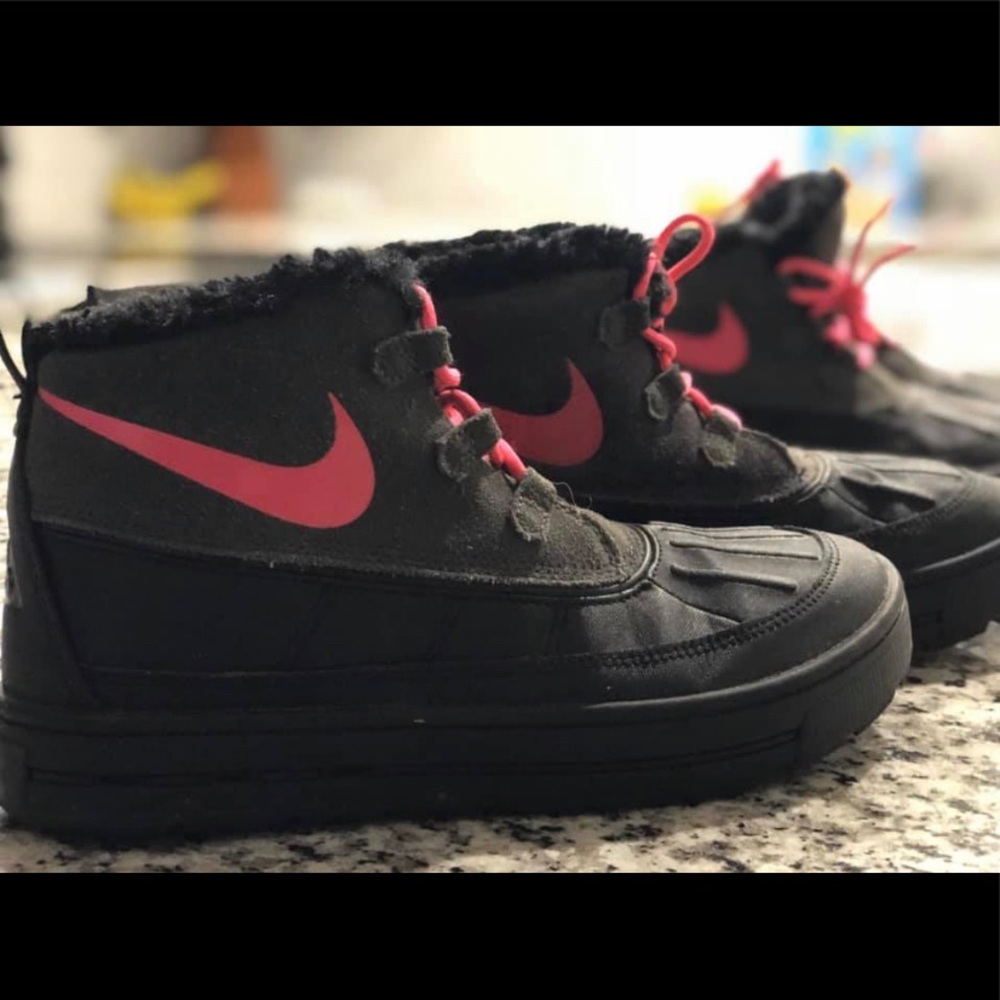 Girls Nike Boots Woodside Chukka 2 - Picture 2 of 4